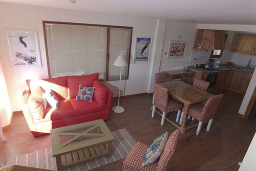 Imagen 2 de 11 de Venta Departamento 2 Dormitorios En Cerro Catedral, Bariloch