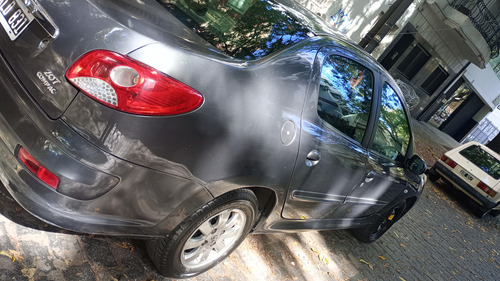 Peugeot 207 1.4 Sedan Xs