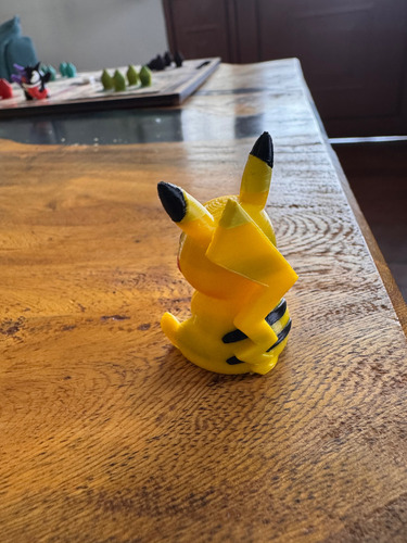 Action Figure Miniatura Chaveiro Pokémon Pikachu 5cm