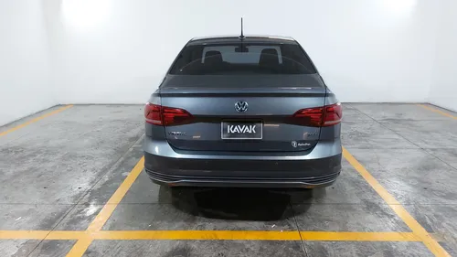 Volkswagen Virtus 1.6