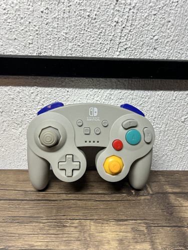 Control Inalámbrico Powera Gamecube Para Switch (Usado)