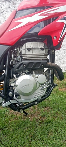 Imagen 7 de 8 de Honda Tornado