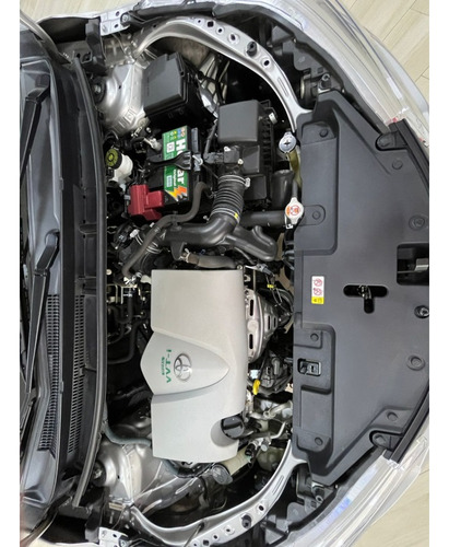 Toyota Yaris 1.3 16V FLEX XL PLUS TECH MULTIDRIVE