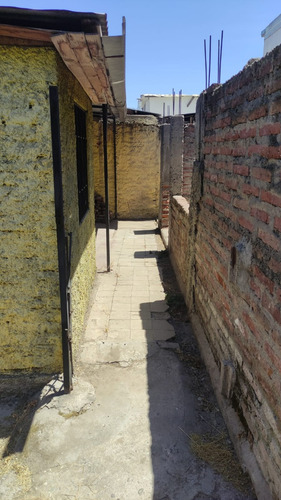 Casa Av Rojas Magallanes 717, Plaza Lircay