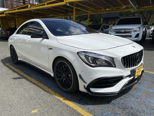 Mercedes-Benz Clase CLA 2.0 45 Amg 4Matic