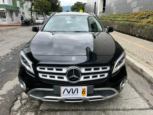 Mercedes-Benz Clase GLA 1.6 Urban