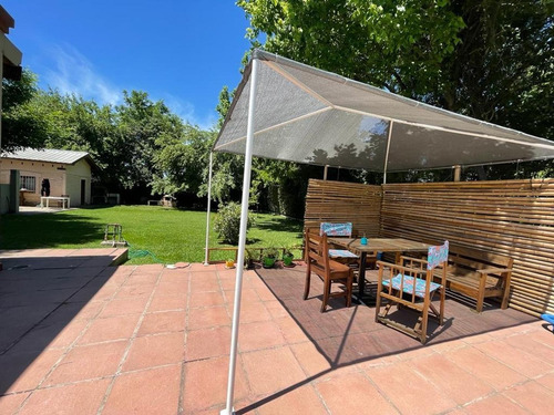 Imagen 25 de 27 de Casa Quinta A La Venta En Del Viso Centro!