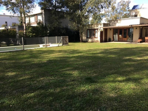 Imagen 8 de 20 de Venta Casa Estilo Campo 5 Amb. Con Renta Bº El Encuentro - Tigre