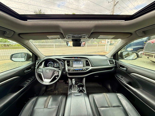 Toyota Highlander Se Awd 2017