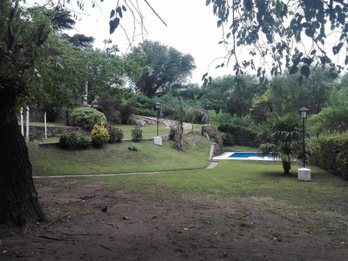 Villa Carlos Paz B° Manantiales Vendo Hermosa Propiedad: Gran Parque , Casa Y Piscina