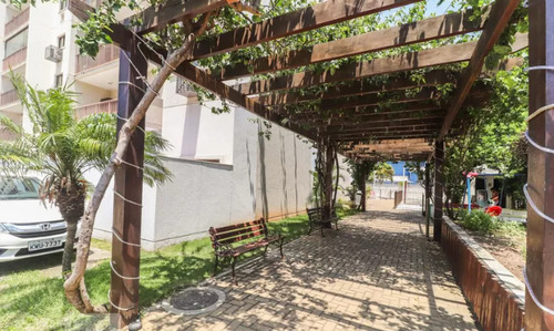 Apartamento 3 Quartos 1 Vaga. Em Condomínio Fechado.