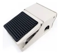 Comprar Pedal Válvula Neumática 4\u002F2 Rosca 1\u002F4 Metálico + Conectores