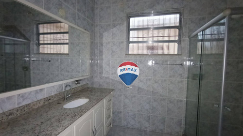 Imagem 19 de 30 de Casa Com 5 Quartos, 3 Vagas, 350 M² À Venda Por Apenas R$ 680.000 - Olaria - Rio De Janeiro/rj - Ca0113