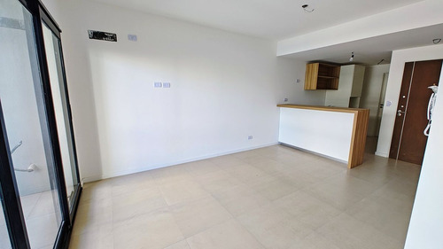 Venta Monoambiente Saenz Peña Parrilla Con Renta