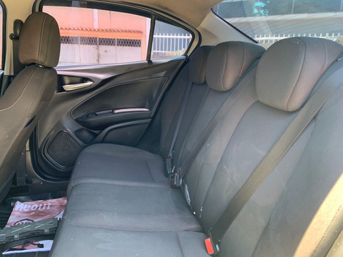 Fiat Cronos 1.8 E.TORQ FLEX PRECISION AT6