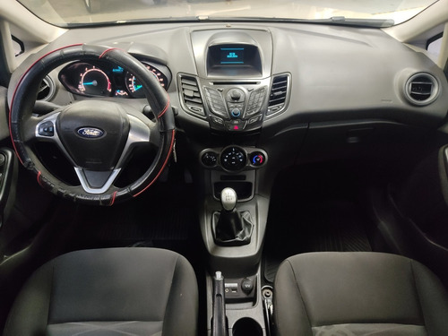 Imagen 9 de 13 de Ford Fiesta S Plus 2014