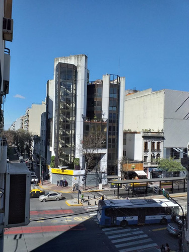 Imagen 2 de 17 de Departamento En Venta En Flores