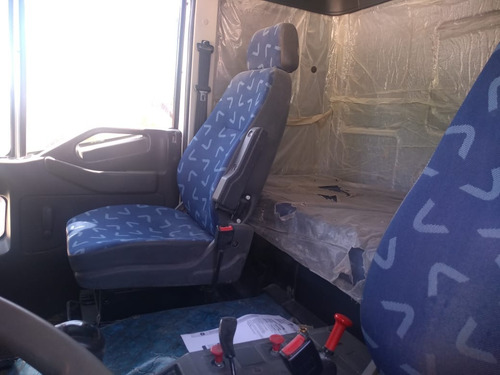 Camión Iveco 170e22