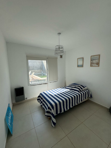 Casa En Venta 3 Dorm Romerillo N°4288 E/ Verbena Y Cortaderas Precio U$d225.000
