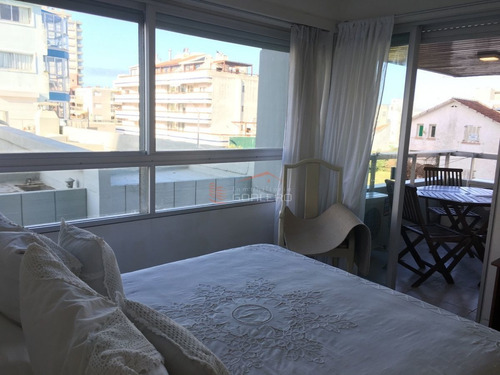 Imagen 18 de 30 de Apartamento Venta Y Venta En Península - Punta Del Este *2 Dormitorios
