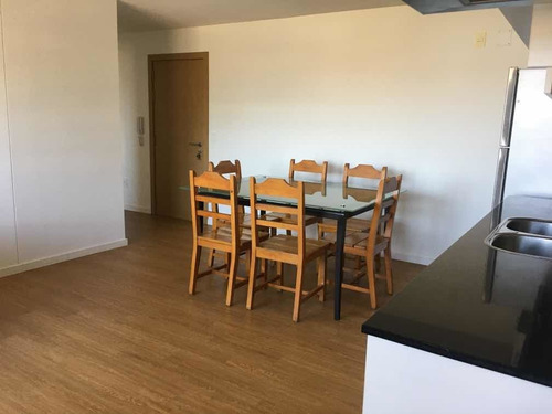 Dueño Vende Apto 2 Dormitorios 6 Meses De Uso Semi Equipado