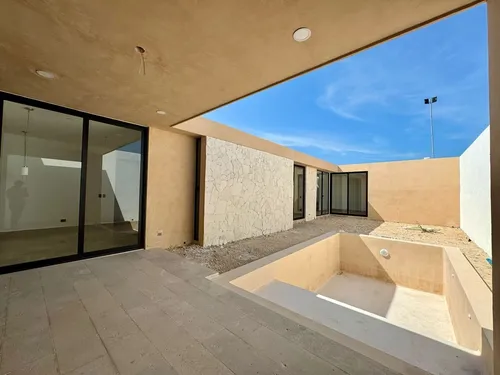 Casa En Venta En Mérida, Adana Residencial, Xcanatún ( Mod. B)