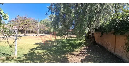 3 Casas Independientes En Zona Sur: Vive La Tranquilidad De Un Hogar Familiar En Un Ambiente Camp...