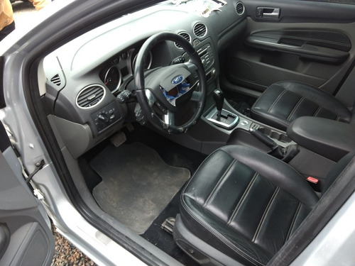 Sucata... Ford Focus Sedan 2.0 Titanium Flex Aut. 4p 2011