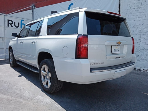 Imagen 12 de 15 de Chevrolet Suburban 2016 5.3 Lt Piel Banca Mt Blindado Niii