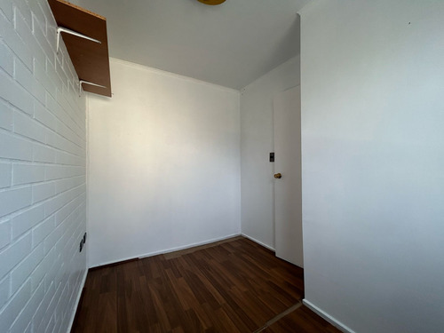 Arriendo Casa De 3d2b En Maipu Sector Av El Rosal Con Calle