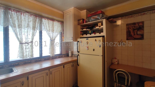 Imagen 3 de 14 de Apartamento En Venta En Urbanizacion El Centro Maracay Aragua 22-14324 Irrr