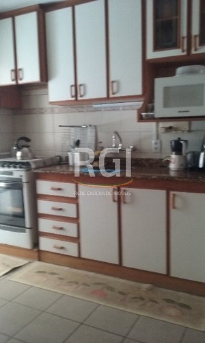 Casa Em Tristeza Com 3 Dormitórios - Mi6500