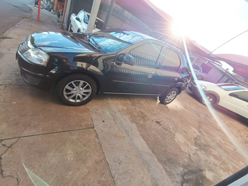 Renault Logan 1.0 16v Expression Hi-flex 4p