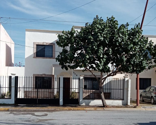 Casa En Renta En Residencial Ibero