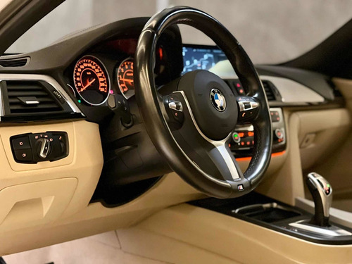 Imagem 4 de 11 de Bmw 320i M Sport Turbo Flex 2018 33.000km Com Teto E Upgrade