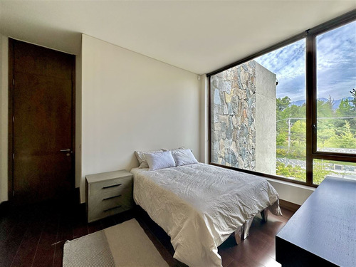 Nuevo Penthouse Duplex Con Piscina: San Damián