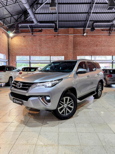 Toyota Hilux Sw4 2.8 Srx 177cv 4x4 7as At