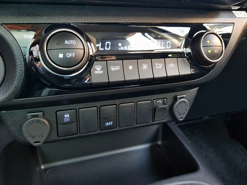 Imagen 22 de 23 de Toyota Hilux Srv 4x2 Manual Okm