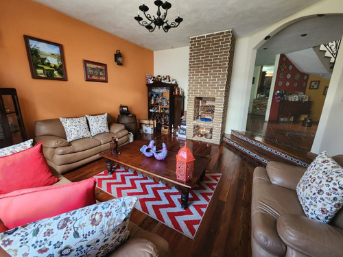 Imagen 4 de 27 de Vendo Hermosa Casa Ubicada En Sector Exclusivo De Alta Plusvalía, Excelente Estado