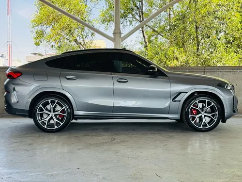 BMW X6 4.4 V8 M60I