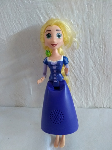 Muñeca Rapunzel La Serie Enredados 20 Cm  Con Sonido Disney