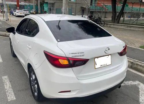 Mazda 2 Grand Touring Lx