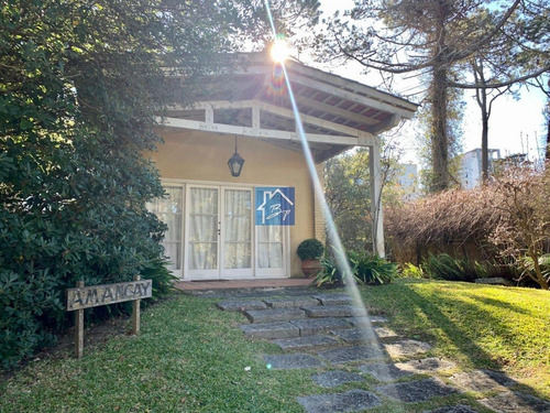 Casa En Venta Playa Mansa Punta Del Este- Ref: 1062