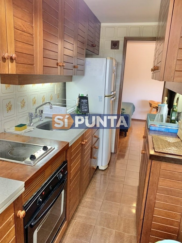 Imagen 18 de 29 de Venta De Apartamento De 1 Dormitorio En Brava Punta Del Este