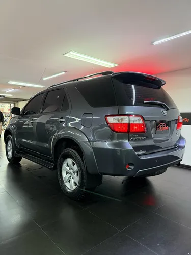 Toyota Fortuner 2.7l 4x2