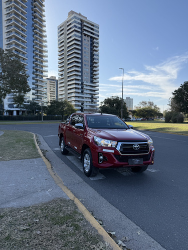 Toyota Hilux Pick-Up 2.8 Cd Srv 177cv 4x2 At