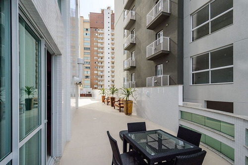Imagem 7 de 15 de Apartamento De 4 Suítes No Fazenda Em Itajaí - 288_1