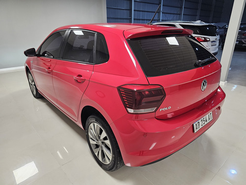 Volkswagen Polo 1.6 Comfortline Tiptronic