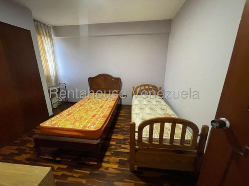 Se Vende Bello Apartamento En El Rosal Mls 25-24858