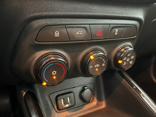 Chevrolet Onix 1.0 FLEX MANUAL